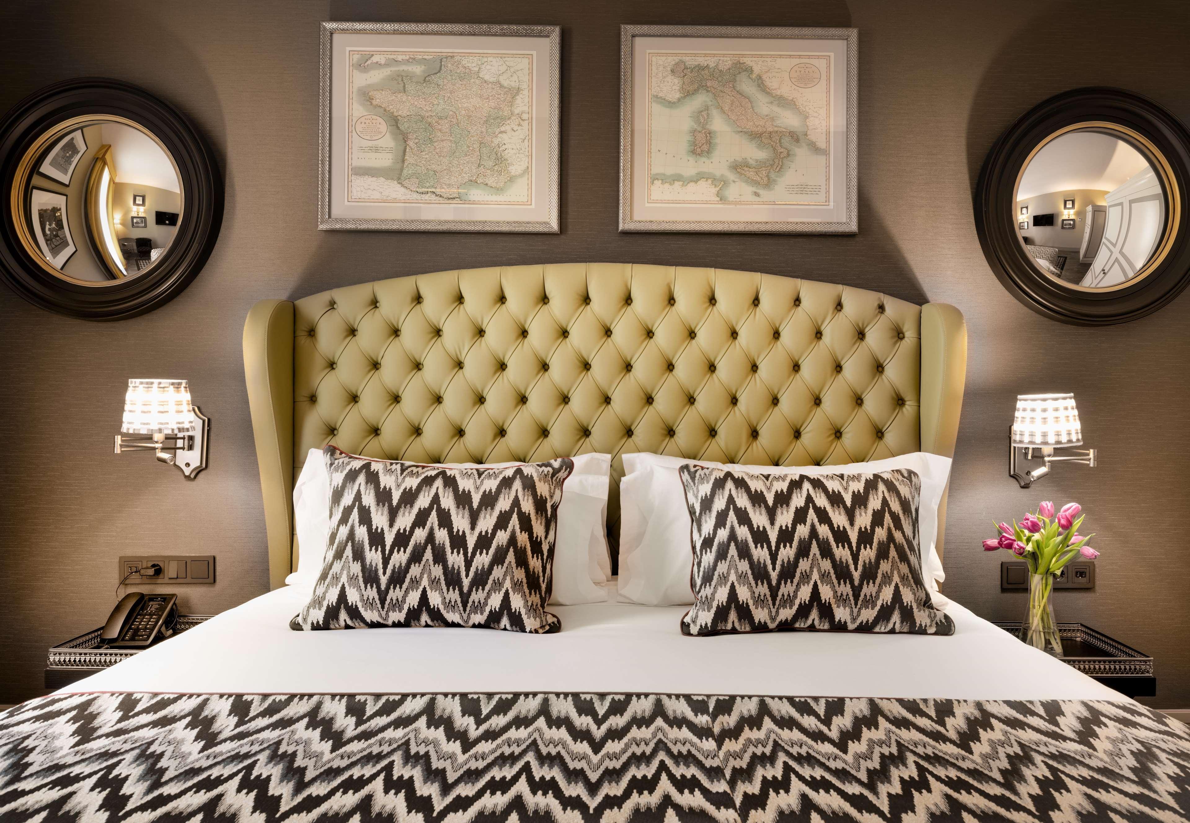 Hotel Nh Collection Colon Valenza Esterno foto